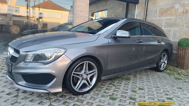 Mercedes-Benz Classe CLA 180 AMG