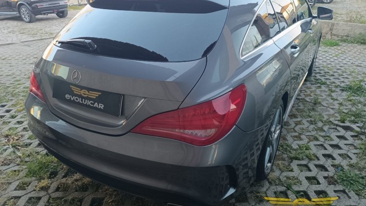 Mercedes-Benz Classe CLA 180 AMG