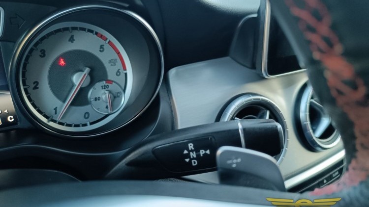 Mercedes-Benz Classe CLA 180 AMG