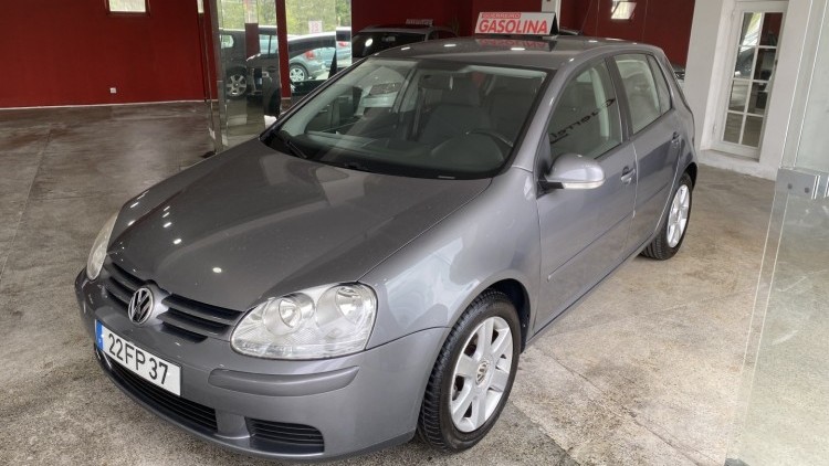 Volkswagen Golf 1.4 16v (100 MIL KMs)