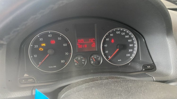 Volkswagen Golf 1.4 16v (100 MIL KMs)