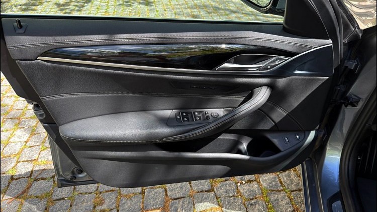 BMW S&eacute;rie 5 - 530 e Hibrido