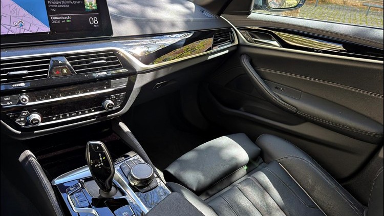 BMW S&eacute;rie 5 - 530 e Hibrido