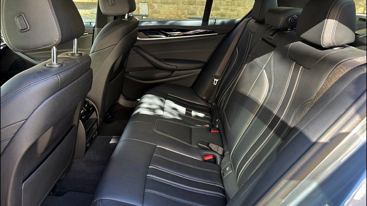 BMW S&eacute;rie 5 - 530 e Hibrido