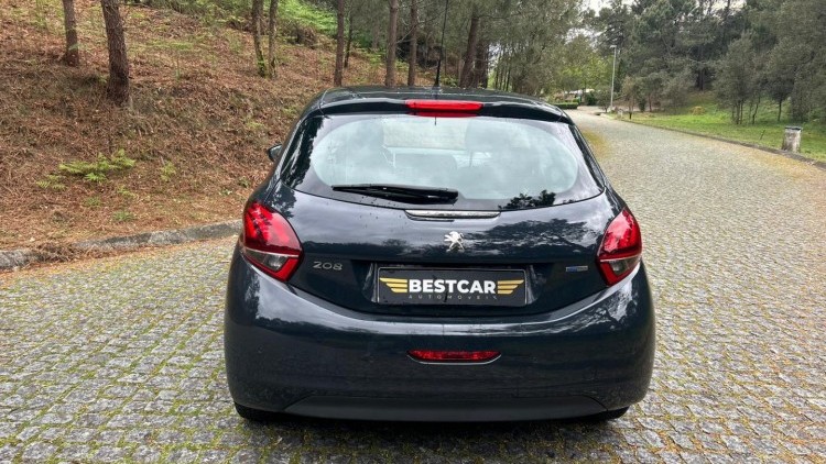 Peugeot 208 1.2 PureTech