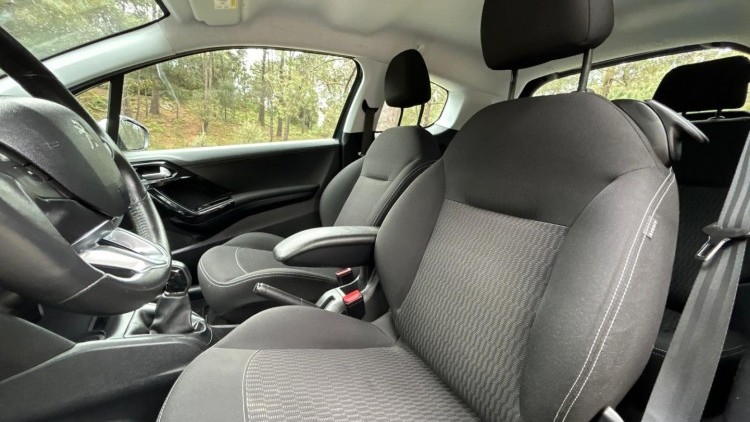 Peugeot 208 1.2 PureTech