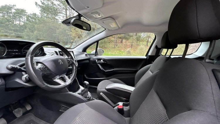Peugeot 208 1.2 PureTech