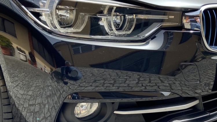 BMW S&eacute;rie 3 - 330 E iPerformace Line Sport Auto