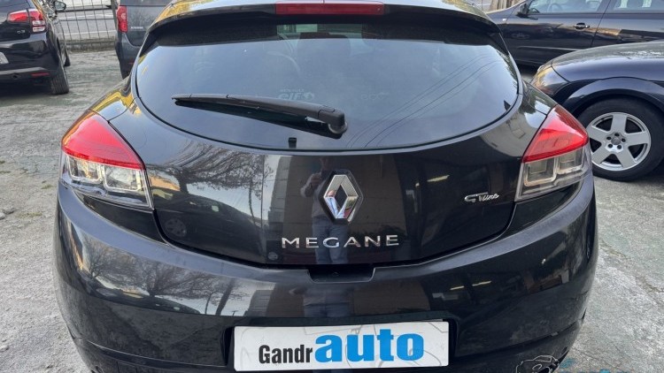 Renault M&eacute;gane Coupe 1.5 Dci