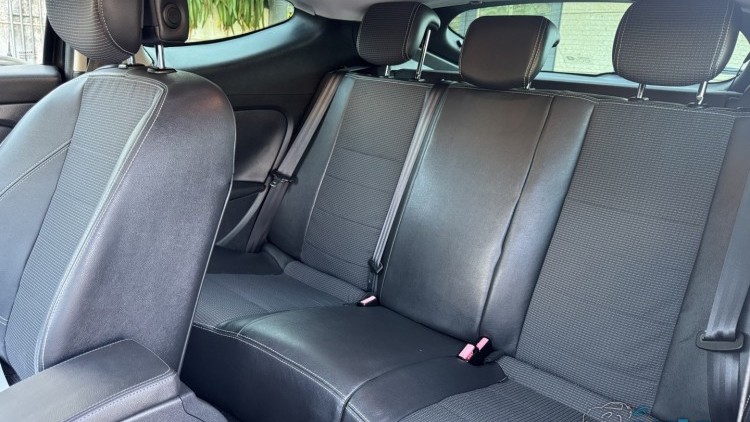 Renault M&eacute;gane Coupe 1.5 Dci