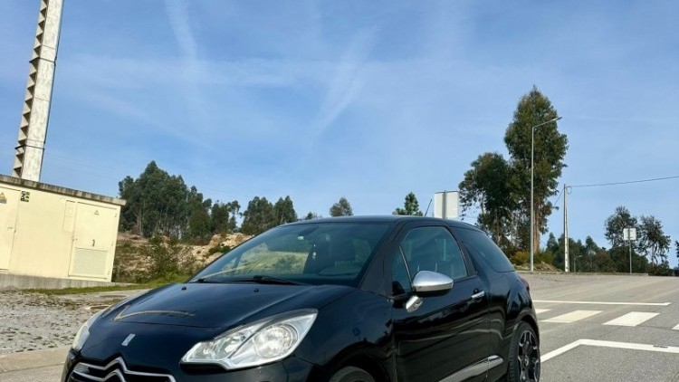 Citro&euml;n DS3 SPORT CHIC