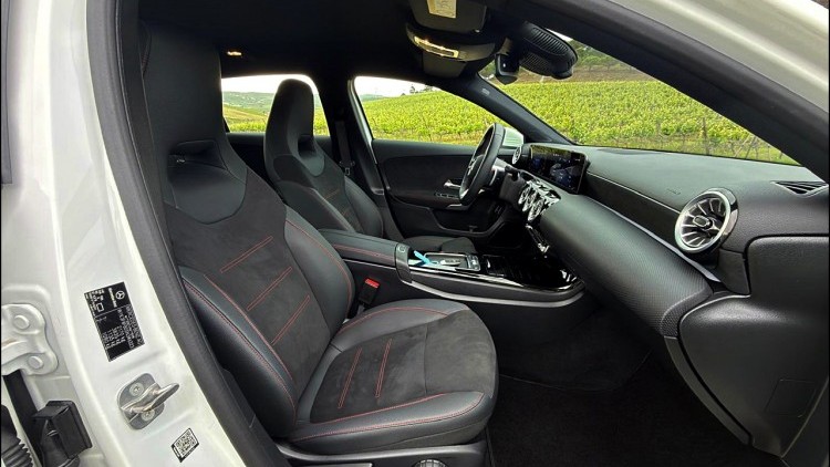 Mercedes-Benz Classe A 250 e - Pack AMG