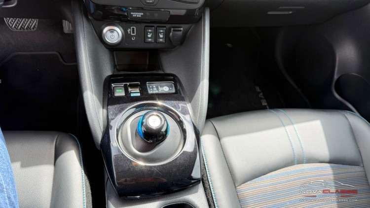 Nissan Leaf 62 kWh Business