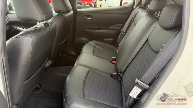 Nissan Leaf 62 kWh Business