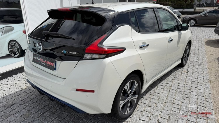 Nissan Leaf 62 kWh Business