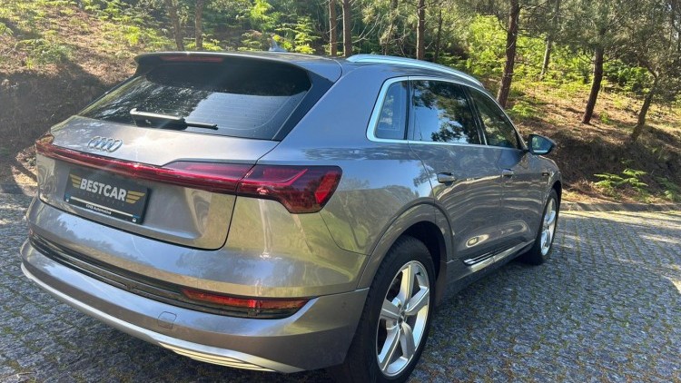 Audi E-Tron 50 quattro Advanced