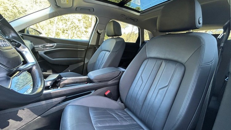 Audi E-Tron 50 quattro Advanced