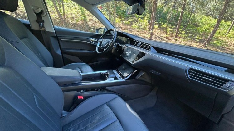 Audi E-Tron 50 quattro Advanced