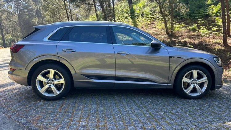 Audi E-Tron 50 quattro Advanced