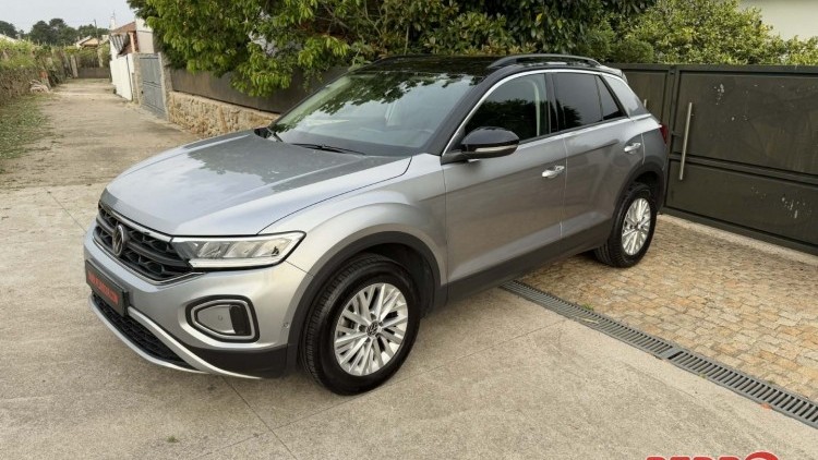 Volkswagen T-Roc URBAN