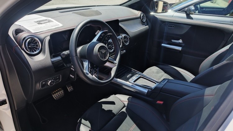 Mercedes-Benz Eqa 250+ AMG NIGHT