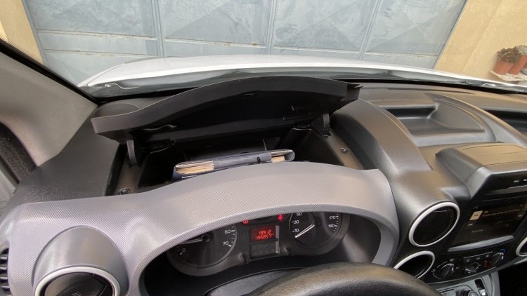 Peugeot Partner 1.6 Hdi 100cv GPS + C&acirc;mara