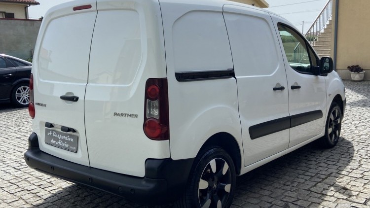 Peugeot Partner 1.6 Hdi 100cv GPS + C&acirc;mara