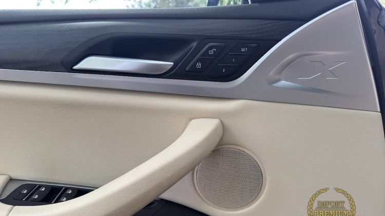 BMW S&eacute;rie X - X3 30e xDrive Pack M