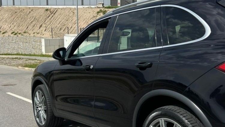 Porsche Cayenne 3.0 D