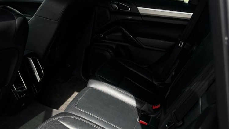 Porsche Cayenne 3.0 D