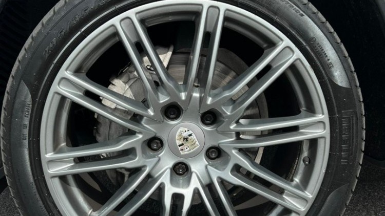 Porsche Cayenne 3.0 D