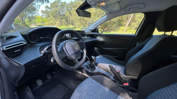 Peugeot 208 1.2 PureTech