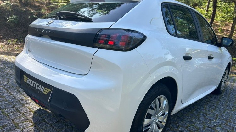 Peugeot 208 1.2 PureTech