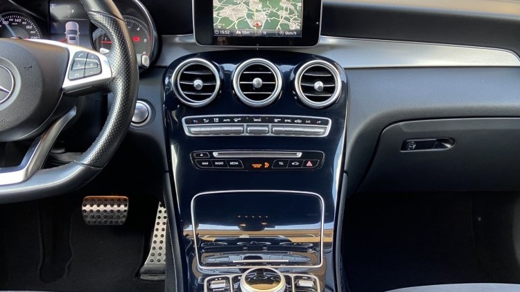 Mercedes-Benz Classe Glc 250 D Coup&eacute; AMG Line 4-Matic