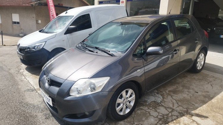 Toyota Auris 1.4 D
