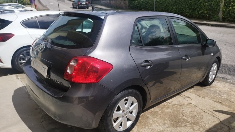Toyota Auris 1.4 D