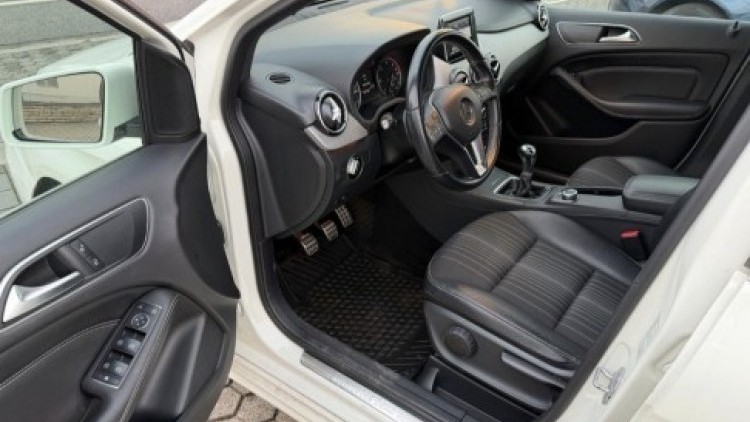 Mercedes-Benz Classe B 180 CDI SPORT
