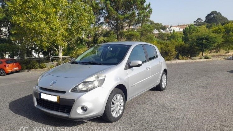 Renault Clio 1.2 16V 75 CV Dynamique GPS