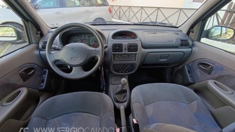 Renault Clio 1.2 RN Ar Condicionado