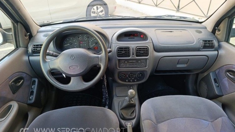 Renault Clio 1.2 RN Ar Condicionado