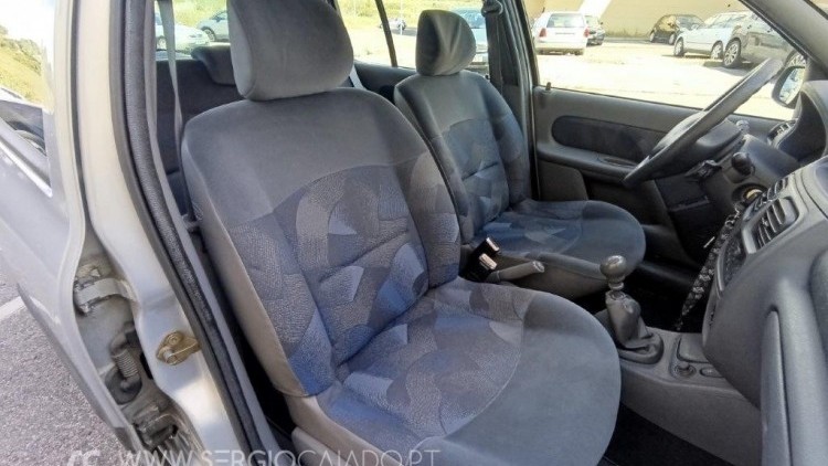Renault Clio 1.2 RN Ar Condicionado