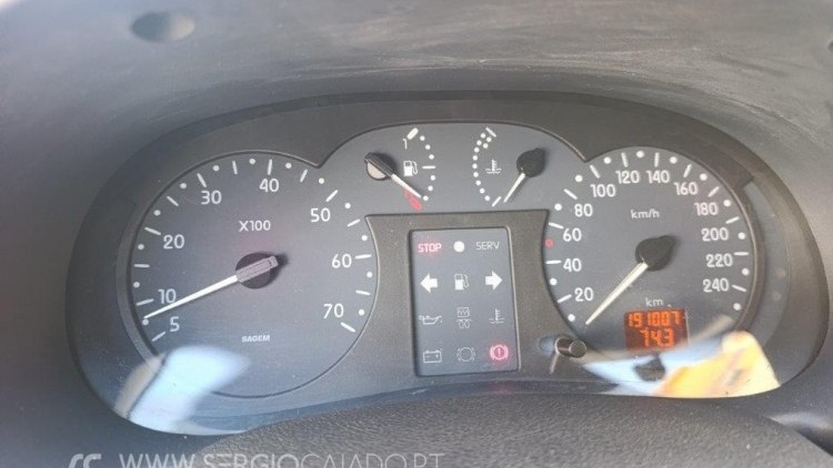 Renault Clio 1.2 RN Ar Condicionado