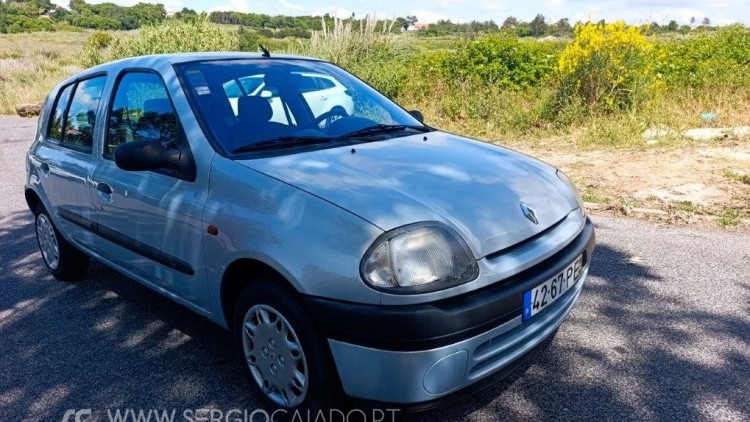 Renault Clio 1.2 RN Ar Condicionado