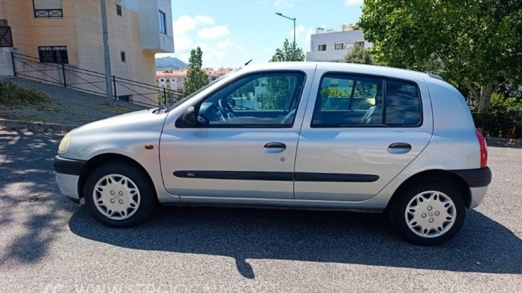 Renault Clio 1.2 RN Ar Condicionado