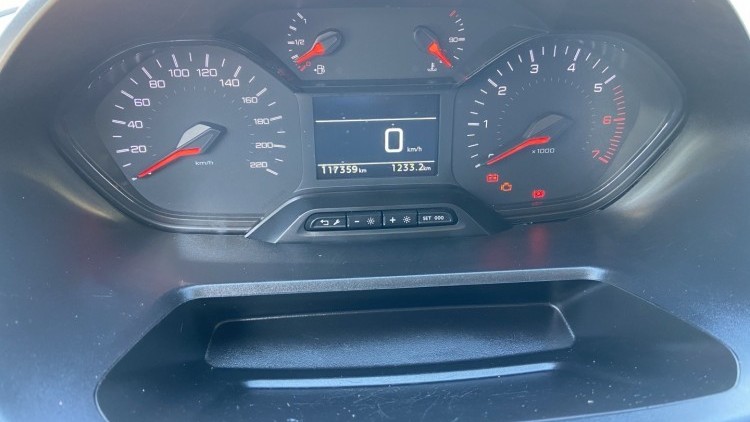 Peugeot Partner 1.6 Hdi 100cv L2(Longa) Premium CarPlay