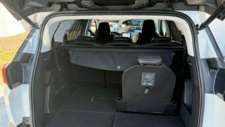 Peugeot 5008 1.5 HDI ALLURE