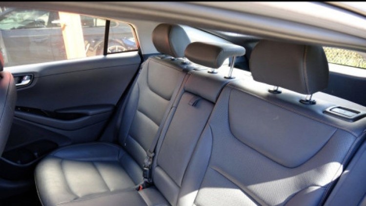 Hyundai Ioniq PREMIUM
