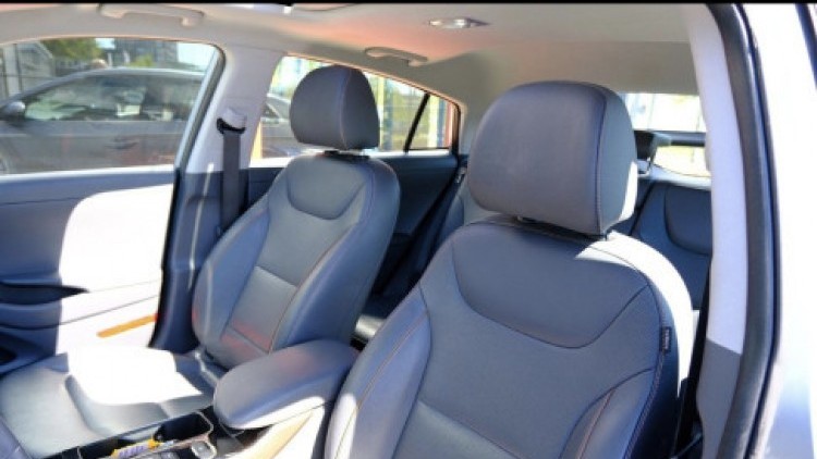 Hyundai Ioniq PREMIUM