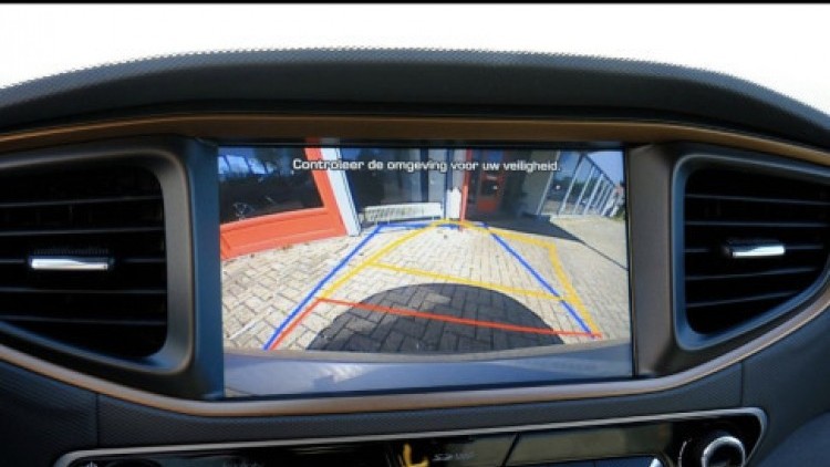 Hyundai Ioniq PREMIUM