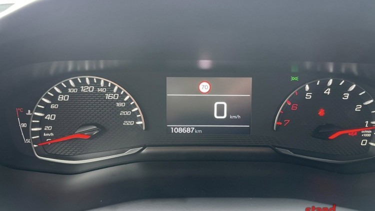 Peugeot 208 1.5 eHdi Style